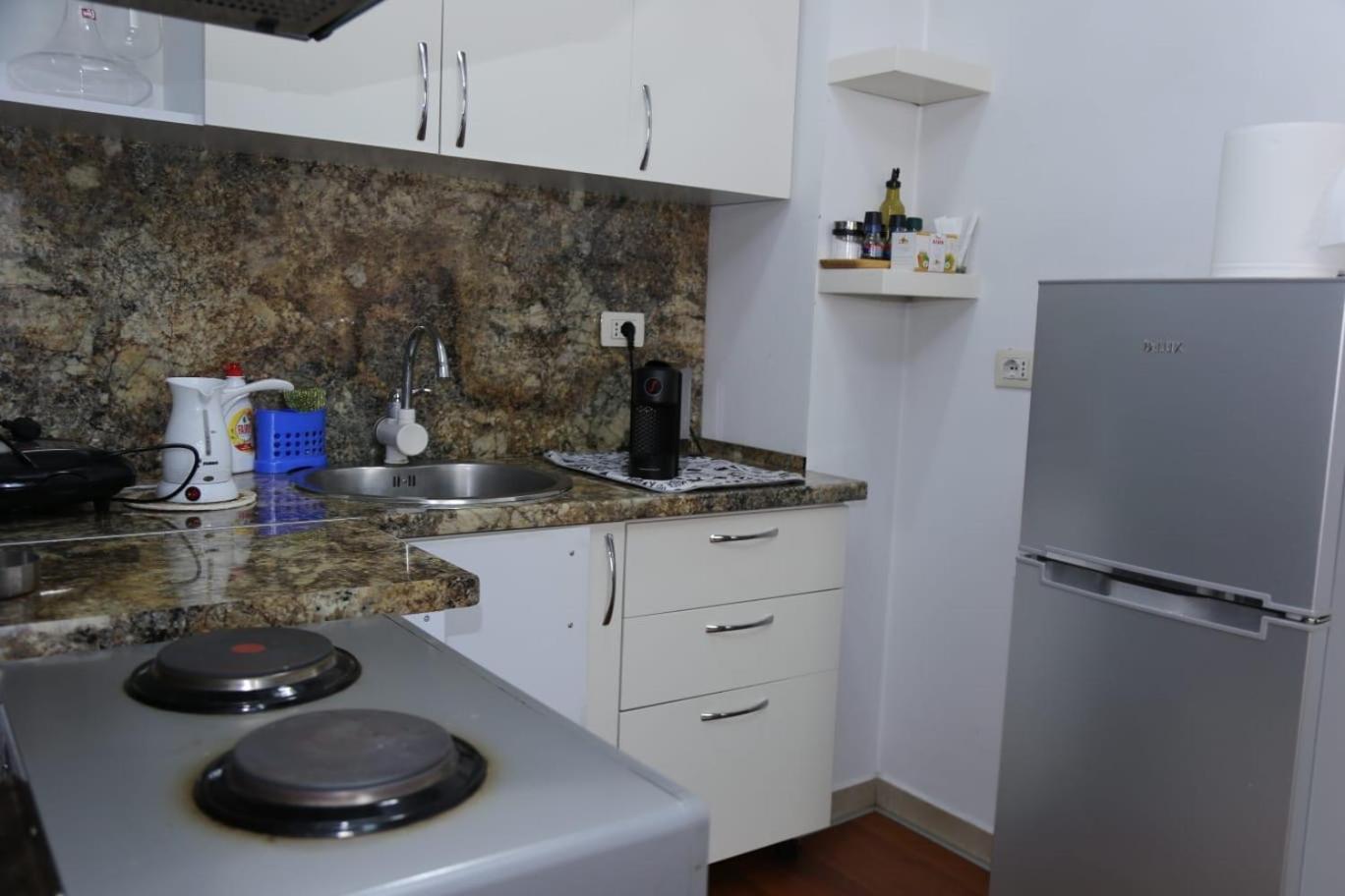 Ergi'S Host Apartment Τίρανα Εξωτερικό φωτογραφία
