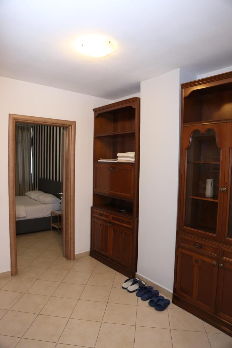 Ergi'S Host Apartment Τίρανα Εξωτερικό φωτογραφία