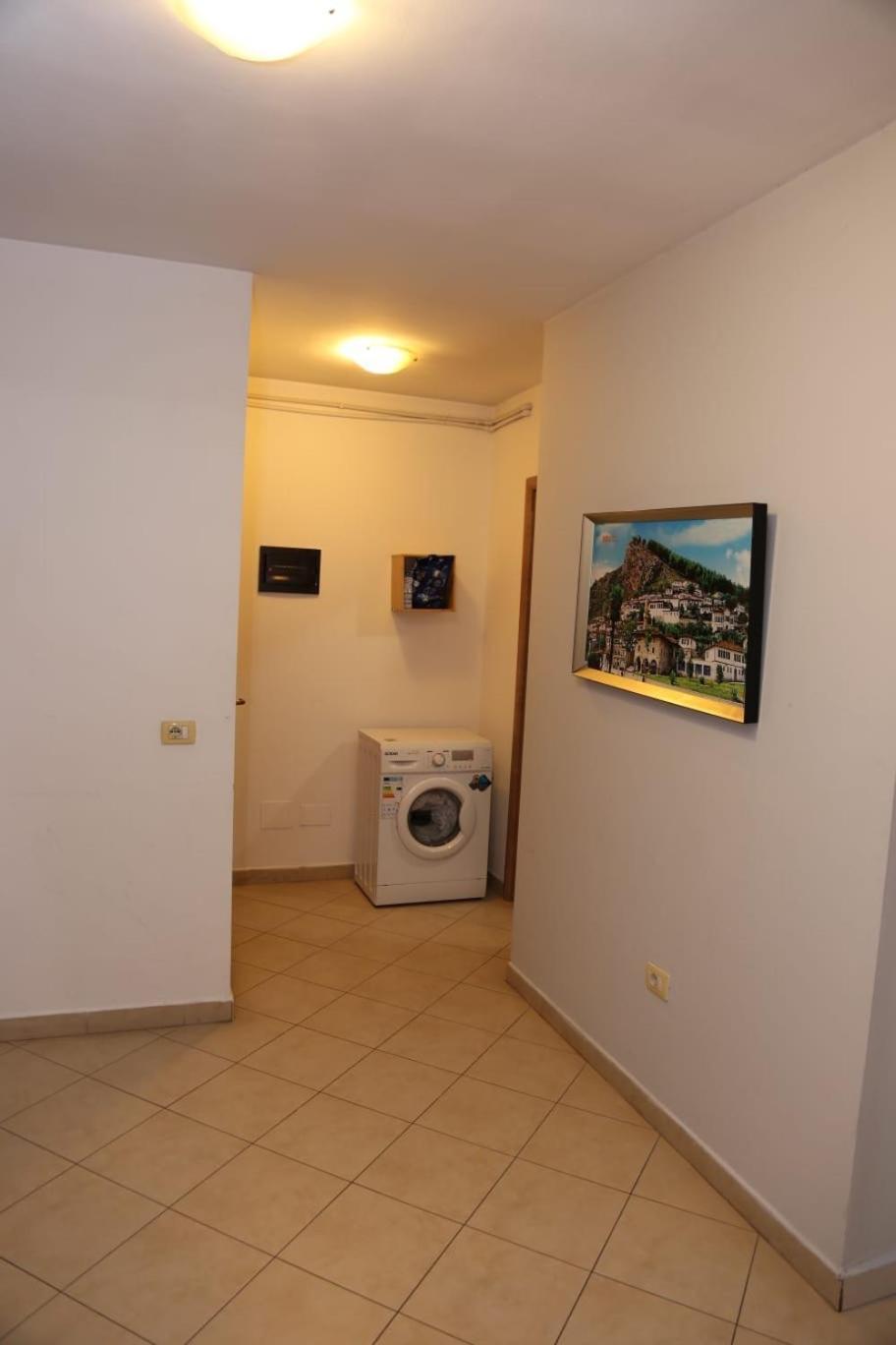 Ergi'S Host Apartment Τίρανα Εξωτερικό φωτογραφία