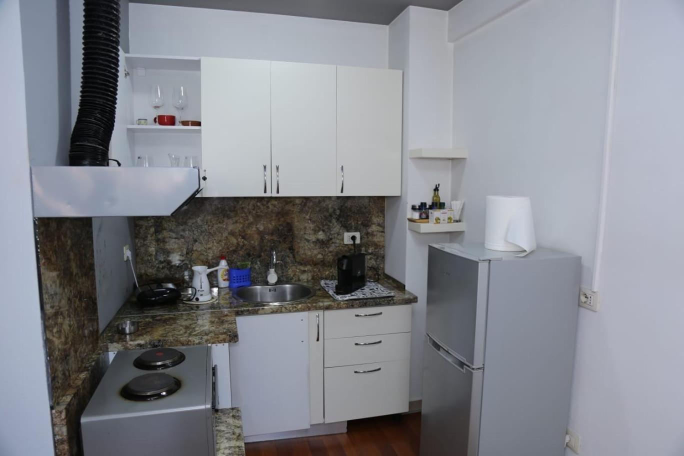 Ergi'S Host Apartment Τίρανα Εξωτερικό φωτογραφία